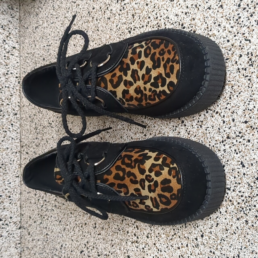 Leopard print creepers NWOT
